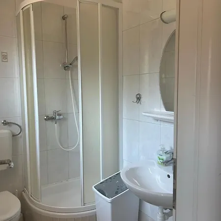 Toni Σπίτι διακοπών Τρογκίρ