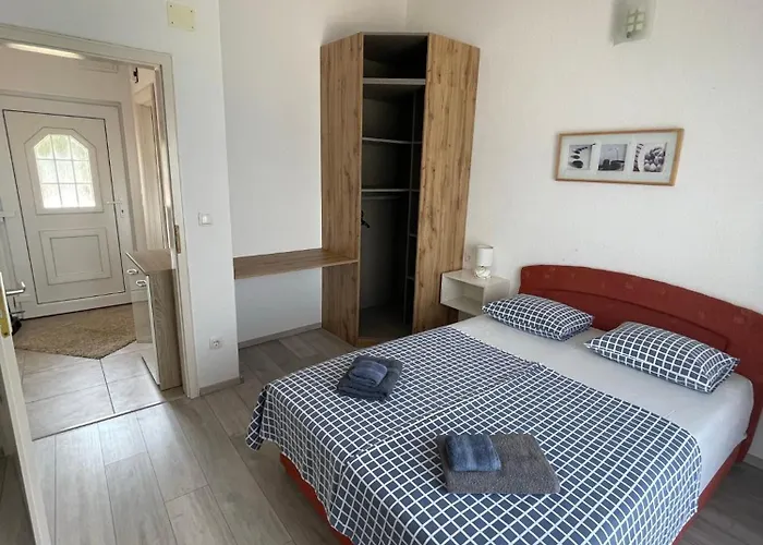Feriehus Toni Trogir
