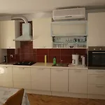 Будинок відпочинку Toni